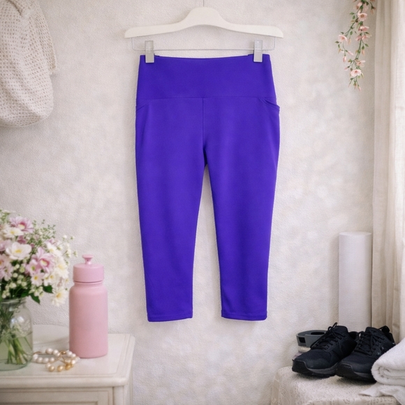 Spyder Pants - Spyder Active Blue Capri Leggings NWT Reflective Logo Athletic Athleisure